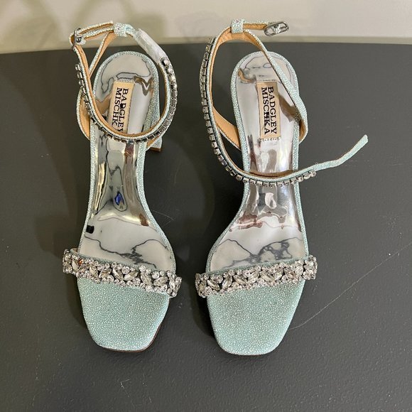 NWOT BADGLEY MISCHKA COLLECTION Tasmine Ankle Strap Sandal in Soft Blue (8) - Picture 6 of 13